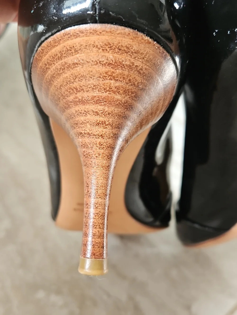 Vintage Giuseppe Zanotti Black Patent Leather Kitten Heel Pumps EU 36​